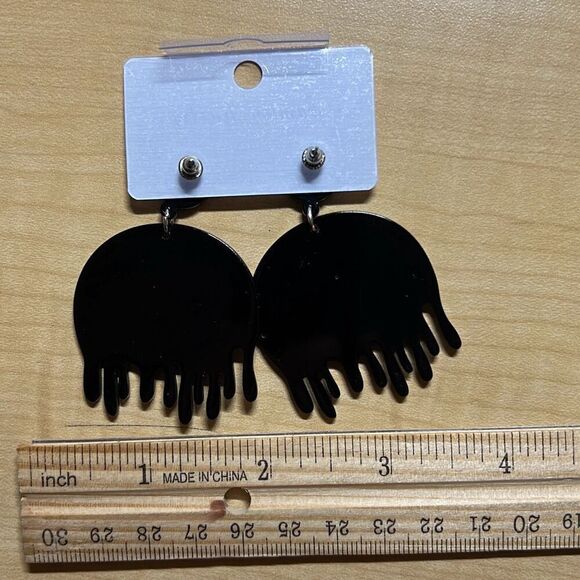 Melting Records Novelty Earrings - Picture 2 of 3